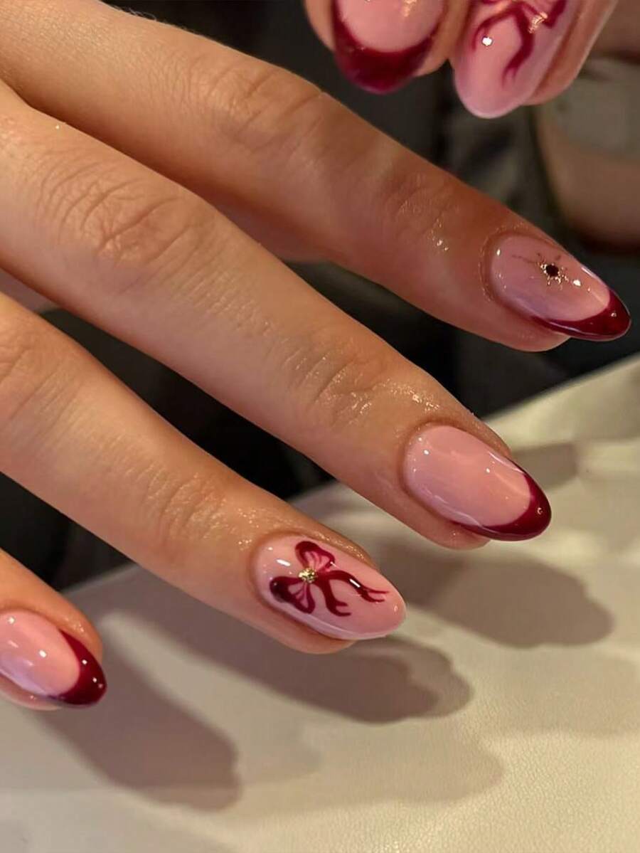 Bộ 24 miếng dán móng tay ngắn hình oval dễ thương đính nơ và kim sa, màu đỏ tía kiểu Pháp, vừa vặn hoàn hảo với móng giả acrylic ngắn, bao gồm: 1 miếng gel dẻo và 1 dũa móng, thích hợp cho ngày lễ tình nhân, dành cho phụ nữ và bé gái sử dụng hàng ngày và trong các bữa tiệc ngày lễ tình nhân. - Nhiều màu - Xem 1