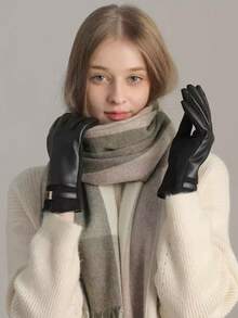 1 双女士优雅纯色 PU 铆钉镶嵌休闲街头手套，适合成熟女性户外运动、秋冬季、万圣节等场合。 - 黑色 - 查看 3