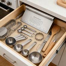 1/2pcs Stainless Steel Dough Scraper, Cake Slicer, Pastry Cutter, Baking Tool, Kitchen Gadget, Cooking Accessory - Silver - View 3