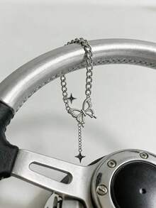 银色蝴蝶后视镜挂饰 - 优雅的汽车后视镜或方向盘装饰 - 可爱独特的汽车装饰，适合女性、青少年和汽车爱好者 - 蝴蝶 - 查看 1