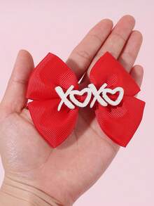 2 pièces Épingles à cheveux avec nœud papillon en tissu rouge, décorations de lettres XOXO scintillantes pour la Saint-Valentin. Accessoires de cheveux mignons et doux pour filles et femmes, pinces à cheveux, barrettes, accessoires pour la tête, idéal pour la Saint-Valentin - Multicolore - Voir 4