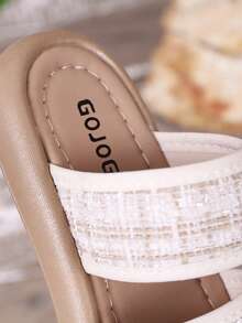 1 đôi dép đế dày cho bé gái, dép đi biển đế mềm đa năng mùa hè. - Màu be - Xem 7