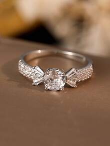 Juego de anillo de zirconia cúbica elegante y de lujo en caja de regalo, joyería para bodas, compromisos y fiestas de mujeres, material de cobre sin decoloración ni alergias, regalo ideal para el Día de San Valentín - Plateado - Ver 14