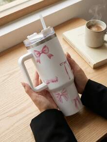 BENNY 1个浪漫蝴蝶结装饰40盎司大容量带把手保温杯，不锈钢真空保温杯，适合旅行、学校、办公室、户外、健身房、居家等场合，送给女性和青少年的礼物，节日和生日礼物（含吸管）