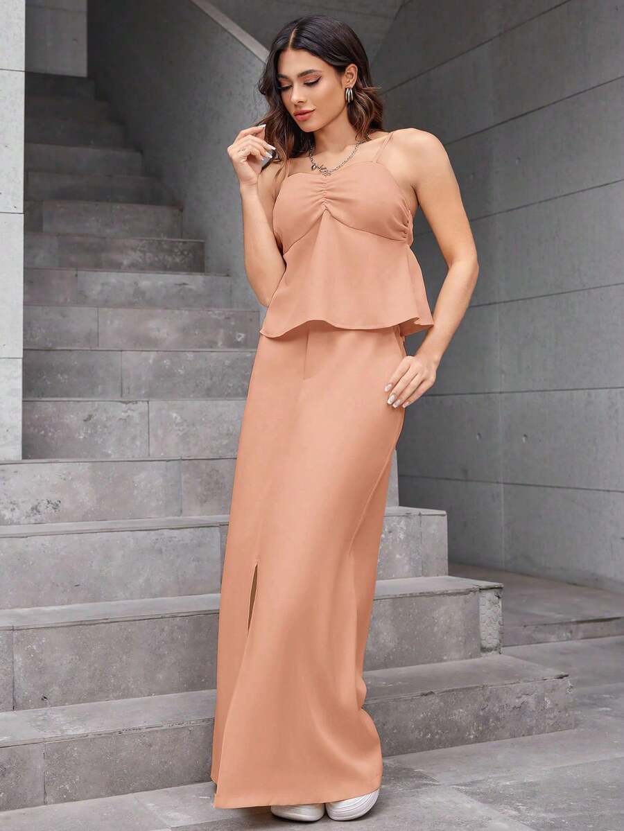 REF: AS1448 Women's Two-Piece Suit, High-Waisted Skirt And Suspender Top With Adjustable Straps, Chic, Elegant And Modern Style, Casual And Sophisticated Look For Spring And Summer, Vibrant Colors, Elegant Women's Suit For Modern Women - 粉色 - 查看 1