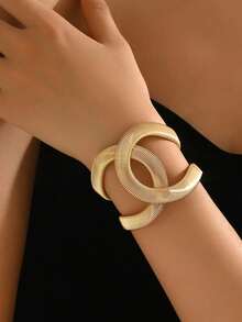 1pc Geometric Cutout Adjustable Intersecting Bangle Bracelet, Fashionable Summer Accessory For Women