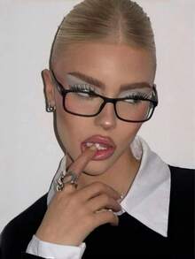 1 Pair Retro Square Small Frame Transparent Lens Glasses, Versatile Casual Eyewear Suitable For Travel, Daily Wear And Decoration - Black - View 2