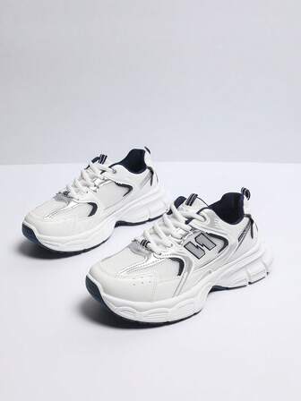 Women's Casual Sports Shoes, Silver Retro Chunky Sneakers 2025 New Style, Breathable Front Criss-Cross Lace-Up, Minimalist Fashion Personalized Thick-Sole Running Shoes, Student Versatile Sneakers, Flat Non-Slip Outdoor Skateboard Shoes