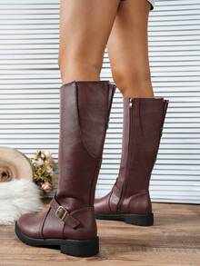 Minimalist Fashion Women's Long Boots, Anti-Slip Comfortable Versatile Square Buckle Decor British Style Plus Size Riding Boots - Burgundy - View 5
