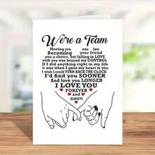 一张“我们是团队”浪漫爱情卡片——饱含深情的诗意文字（命运、友谊、永恒的爱），甜蜜的交握双手插图，点缀着红色爱心。充满情感、温馨的设计，是送给伴侣的完美之选；粗犷的草书字体兼具温暖与时尚。附赠精美红色信封——真挚、感性，是向你爱人表达深沉持久爱意的理想之选！ - 彩色 - 查看 2