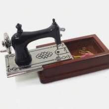Retro Style 1:12 Miniature Sewing Machine, Children's Furniture Accessory, Nostalgic Small Props Decoration Item - Black - View 2