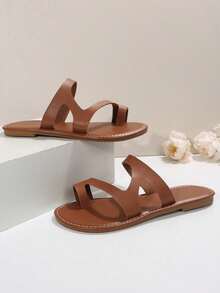 New Plus Size Women Comfortable Simple Round Toe Open Toe Hollow Out Flat Slippers Sandals, Casual Fashion Outdoor Vacation Beach Style Summer Shoes - Brown - View 5