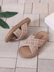 1 Pair Girls Thick Sole Slippers, Versatile Princess Beach Shoes, Summer New Arrival - Camel - View 5