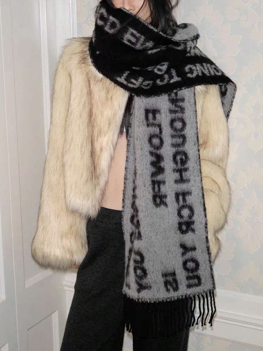 1pc Alphabet Jacquard Fringe Scarf New Autumn/Winter Collection Stylish, Versatile, Warm Retro Unisex Neckwarmer - Dark Grey - View 1