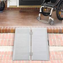 HOMCOM Rampa para Sillas de Ruedas Plegable, 91 cm, Carga 270 kg, Rampa Portátil de Aluminio Antideslizante con Bordes  y Asa, para Escaleras, Puertas, Discapacitados - Plata - Ver 3