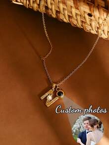Collar con proyección de foto personalizada con piedra brillante en forma de corazón, colgante de combinación de letra inicial mayúscula A-Z 26 de acero inoxidable personalizado con proyección de imagen, collar de proyección de foto creativo para mujer con cadena de clavícula delicada, uso diario, regalo perfecto del Día de San Valentín para ella, collar con proyección de letra