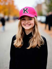 1顶女童26字母图案棒球帽，时尚百搭休闲遮阳帽，适合返校、日常穿着和旅行。 - 玫紅色 - 查看 3