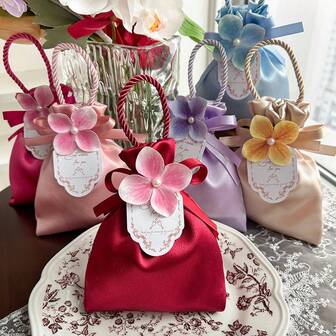 1ชิ้น ถุงของขวัญผ้าลายดอกไม้พร้อมเชือกผูกและริบบิ้น - สีอ่อนโยน เหมาะสำหรับพิธีล้างบาปเด็ก, งานแต่งงาน, วันเกิด, วันวาเลนไทน์, วันแม่ - กล่องเก็บเครื่องประดับ ของชำร่วยงานปาร์ตี้, ถุงของขวัญวันเกิด, ลายดอกไม้ประดับ, ถุงเนื้อนุ่ม, ของชำร่วยงานแต่งงาน, วัสดุทนทาน, ถุงช้อปปิ้งวันหยุด