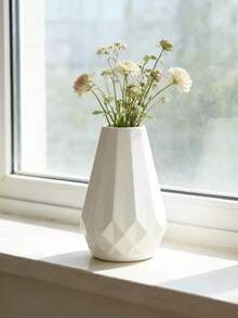1-Piece Modern Geometric Diamond Cut White Vase For Floral Arrangement, Home Decor Table Centerpiece, Nordic Ins Style Aesthetic, Decorative Vase For Living Room, Flower Display Gift Idea, Minimalist Interior Design, Scandinavian Decor, Ins Fashion Vase, Wedding Housewarming Present - Multicolor - View 4