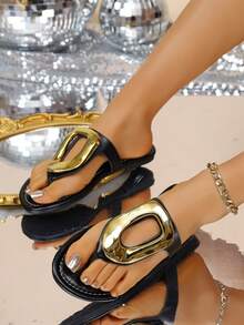 Slip-On Thong Sandals, Flat, Comfortable, Versatile, Metal Ring Decor, Fashionable, Suitable For Beach, Resort - Black - View 6