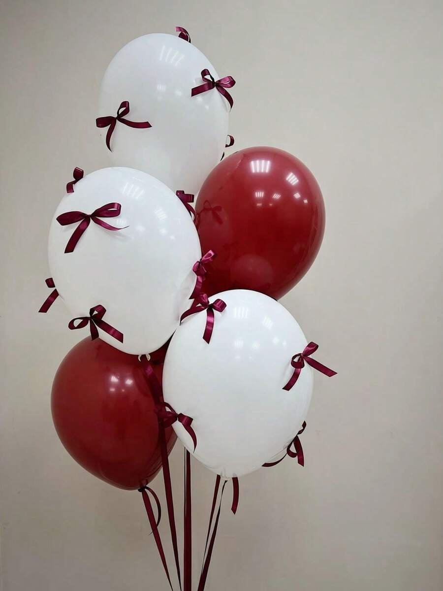 92个白色和红色气球组合派对装饰套装，含红色蝴蝶结，适用于婚礼气球装饰，可用于生日、订婚、户外摄影、迎婴派对、农场主题派对、拱形气球派对、情人节、婴儿派对、公主派对、性别揭晓派对等场合。 - 紅白色 - 查看 1