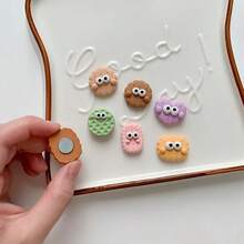 7pcs Cute Eye-Shaped Cookie Fridge Magnets, Whiteboard Message Decor, Personalized Fridge Stickers, Suitable For Kitchen, Office, Whiteboard, Storage Cabinet And Dishwasher, Kitchen Decor, Home Decor, Valentine's Day Gift, Gift For Friends And Relatives - Multicolor - View 3