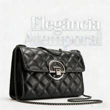 Bolsa de ombro elegante com corrente acolchoada. Ideal para estudantes, mulheres urbanas e para quem vai à escola ou ao trabalho.material escolar papelaria