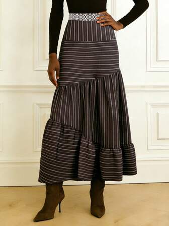 2026 New Explosives Spring And Autumn Retro Pinstripe Big Skirt: Dark Brown Striped Pattern Layered Stitching, Waist Decoration, Crisp Fabric A Skirt, Elegant Atmosphere Long Skirt Suitable For Daily Commuting.