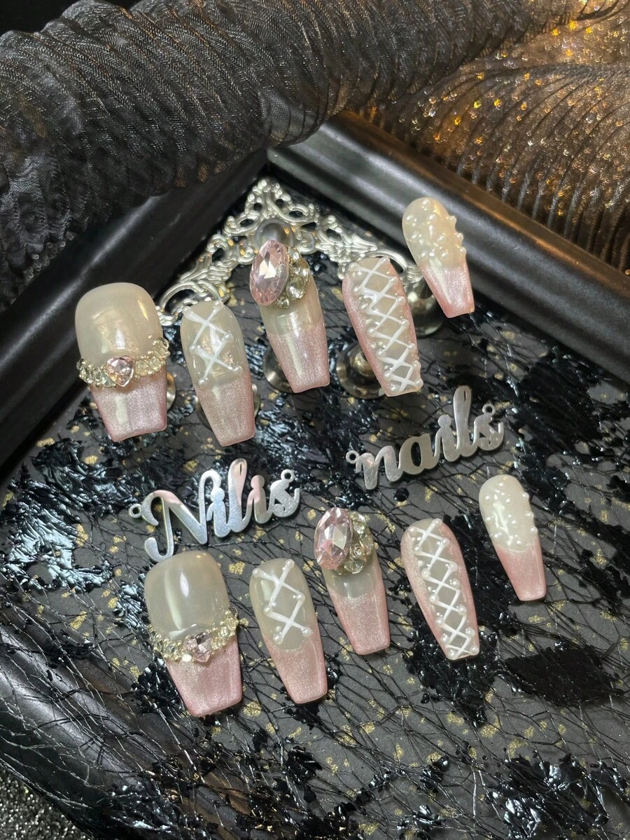 10片手工亚克力美甲贴纸，棺材形美甲，粉色美甲，粉色猫眼法式美甲，粉色扎染美甲，3D珍珠钻石美甲装饰，彩色闪亮美甲宝石，手绘几何图案，Y2K风格可穿戴美甲套装，亚克力美甲用品，适合女性和女孩在节日、日常、聚会、派对等场合使用。（包含：1片果冻胶和1片摩擦条）美甲用品