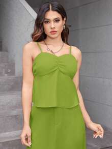 REF: AS1448 Women's Two-Piece Suit, High-Waisted Skirt And Suspender Top With Adjustable Straps, Chic, Elegant And Modern Style, Casual And Sophisticated Look For Spring And Summer, Vibrant Colors, Elegant Women's Suit For Modern Women - 綠色 - 查看 3