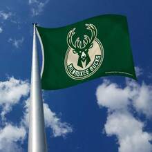 Rico Industries   Bandera Banner 3-Foot por 5-Foot - Milwaukee Bucks - Ver 3