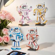 Creative Astronaut Building Blocks Desk Decor DIY Handmade Assembly Home Decoration, Gifts For Friends, Christmas, Wedding, New Year, Birthday - Multicolor - View 10