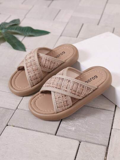 1 Pair New Girls' Criss-Cross Strap Sandals, Suitable For Daily Commute, Home, Outdoor Markets And Other Casual Occasions, Can Be Paired With Various Summer Outfits Such As Dresses And Shorts