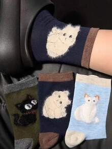 3双可爱卡通动物印花中筒袜，适合日常休闲穿着