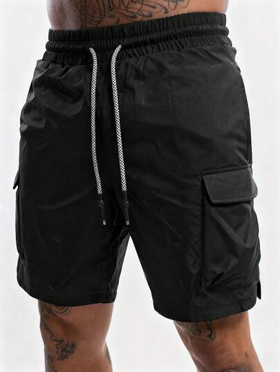 Pantalones cortos de carga negros para hombres con cordón de color contrastante, estilo callejero para el verano