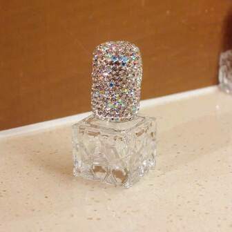 1个奢华水晶镶嵌香水喷雾瓶，便携式可填充爽肤水/喷雾玻璃雾化器