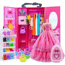 Fashion Closet Wardrobe Clothes And Accessories Storage - Lot 102 Items Include Clothes, Dresses, Shoes, Bags, Necklace, Shoes Rack, Hangers 115 Inch Girl Clothes - 1 - 查看 5
