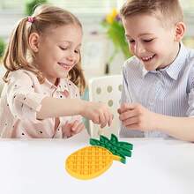 黄色菠萝推泡泡减压玩具，指尖玩具，成人和儿童时尚泡泡破玩具，派对游戏装饰品，圣诞节/万圣节礼物，适合儿童和成人的有趣推泡泡和时尚玩具 - 彩色 - 查看 12