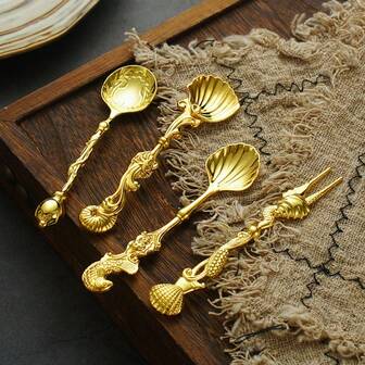 4 piezas Juego de cubiertos con temática de mariscos vintage con relieve - Elegante cuchara de café y tenedor de postre con diseño de concha/caracol/carpa, utensilios para picnic al aire libre, regalos premium para fiestas