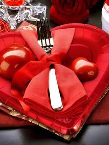 5/20 pièces Assiettes en papier épaisses en forme de cœur rouge, 26,6 cm (environ 10,47 pouces), assiettes jetables pour fête, décoration de table convenant pour la fête des mères, le mariage, l'anniversaire, la Saint-Valentin - Rouge - Voir 6