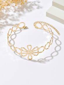 1件复古简约百搭金属镂空花朵项链，时尚创意光滑镂空花朵项链，适合女性日常、度假和正式场合佩戴。 - 金色 - 查看 3