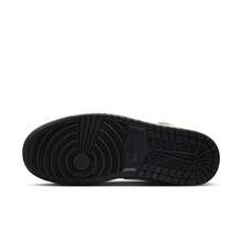 Jordan 1 Low Light Smoke Grey Off Noir HQ2010-012 - Grey - View 7