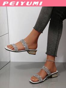 Sandalias planas con tiras de cristal paralelas para mujer, elegantes y versátiles para la playa - Plateado - Ver 8