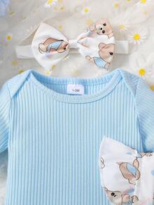 Conjunto de verano para niñas bebé con mono de cuello redondo rosa acanalado y vestido con tirantes de volantes y estampado de conejos en todo el Body, con decoración de muñeca de conejo 3D y diadema con lazo - Azul - Ver 3