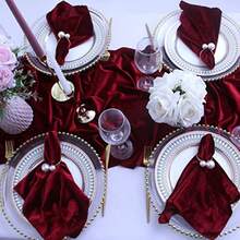 Camino de mesa de terciopelo suave y lujoso de 120 pulgadas de largo para boda despedida de soltera Acción de Gracias decoración de Navidad 20 x 120 pulgadas color burdeos - Borgoa - Ver 3