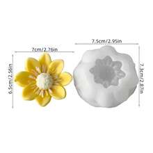 1pc Elegant Asymmetric Flower Candle Silicone Mold - Easy To Clean/Multipurpose, Suitable For Making Soap/Plaster, DIY Home Decor And Craft Gift Molds - White - View 5