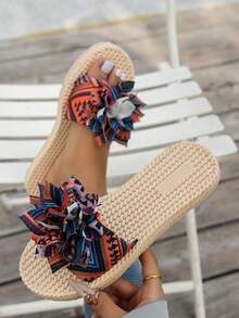 2026春季新款轻便凉鞋，平底舒适休闲沙滩鞋，花卉装饰，简约设计，女士款