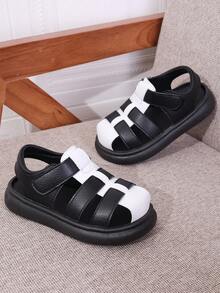 Clásico negro y blanco! Sandalias para niños con suela gruesa y anti-colisión, correa ajustable suave, estilo de verano para niños y niñas, resistente a la suciedad y no abrasivo - Blanco y Negro - Ver 2