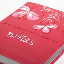 Devocional de un minuto para niñas, imitación piel. - Libro único - Ver 2
