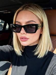 1pc Asymmetrical Cat Eye Fashion Fashion Glasses, Retro Women Eyewear, European And American Style - Black Frame Gray Film - View 2